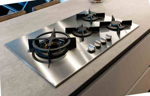 Keuken met eiland Heemstede, gaskookplaat met wokbrander